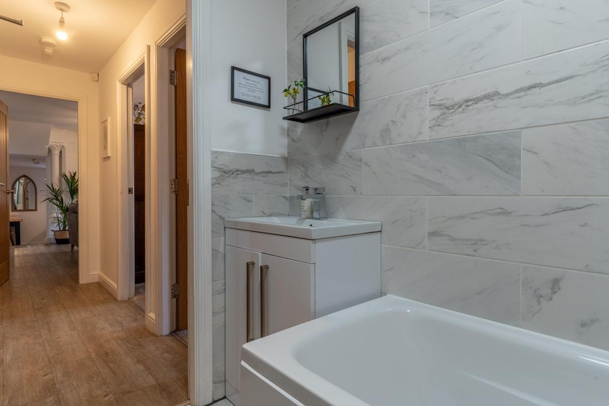 Luxury Chapel Apartment Within City Walls Chester Kültér fotó