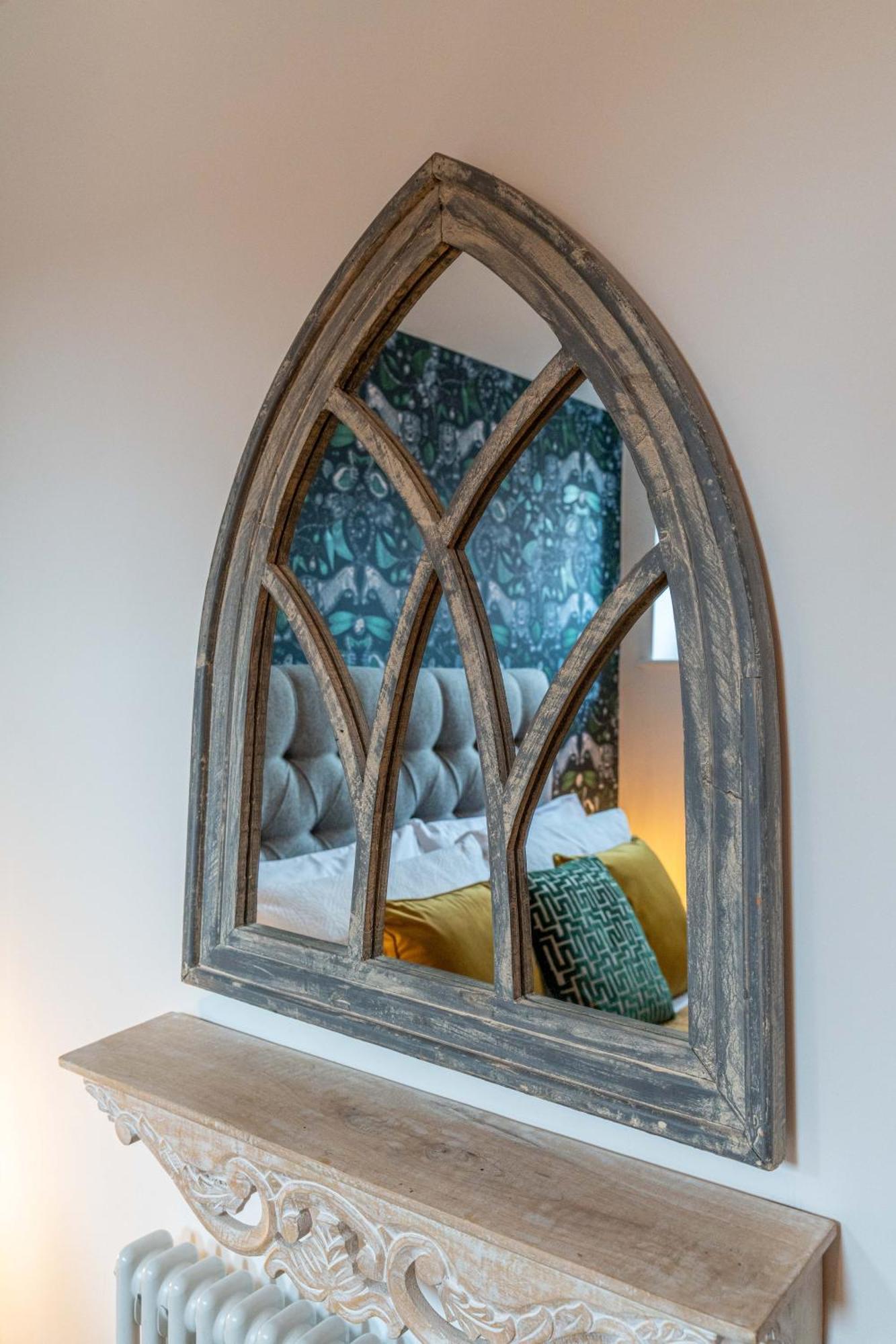 Luxury Chapel Apartment Within City Walls Chester Kültér fotó