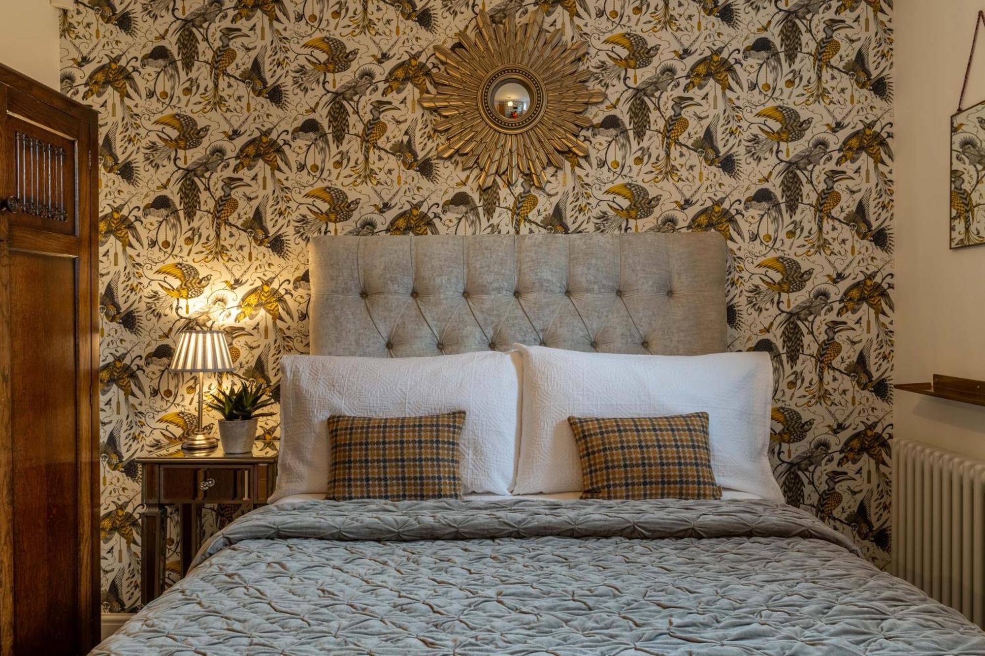 Luxury Chapel Apartment Within City Walls Chester Kültér fotó