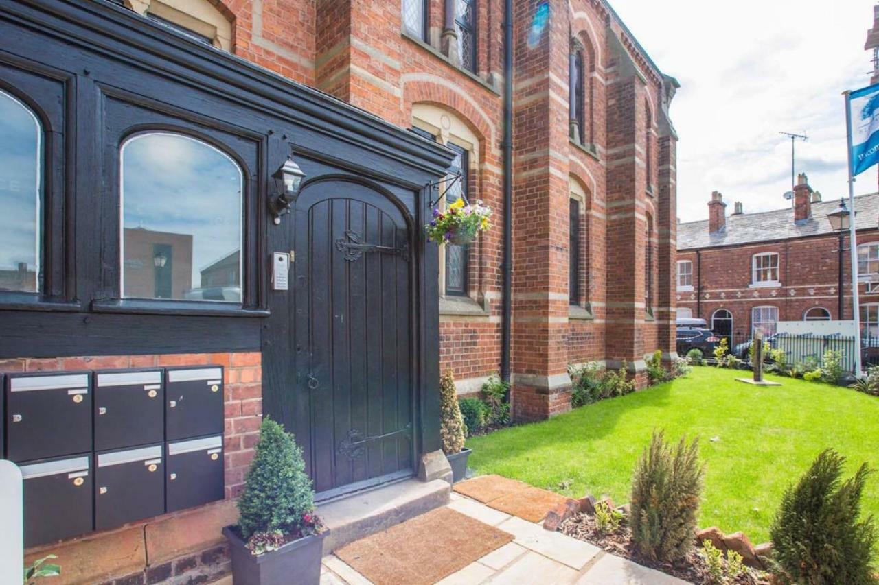 Luxury Chapel Apartment Within City Walls Chester Kültér fotó